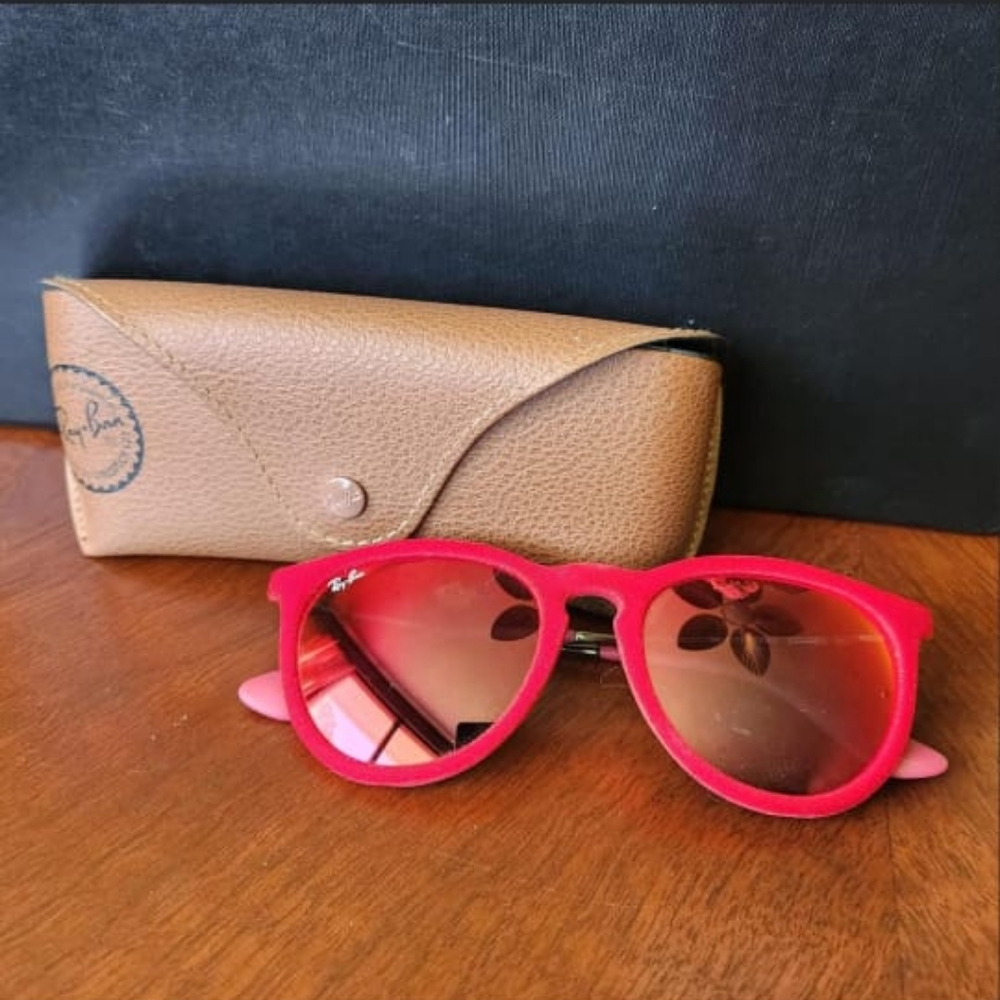 Ray-Ban Pink Sunglasses with Case